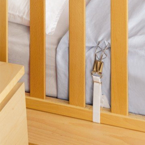Pinzas-sujeta-sábanas-cama-cuna
