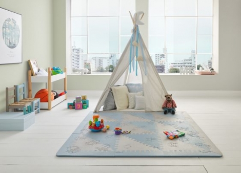 Alfombra-juegos-beige-celeste-LUBABYMATS