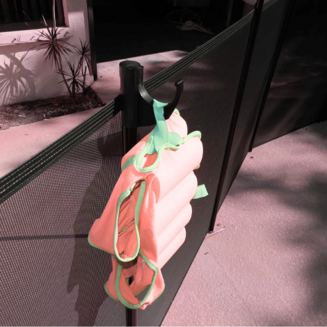 colgador-de-vallas-de-piscina